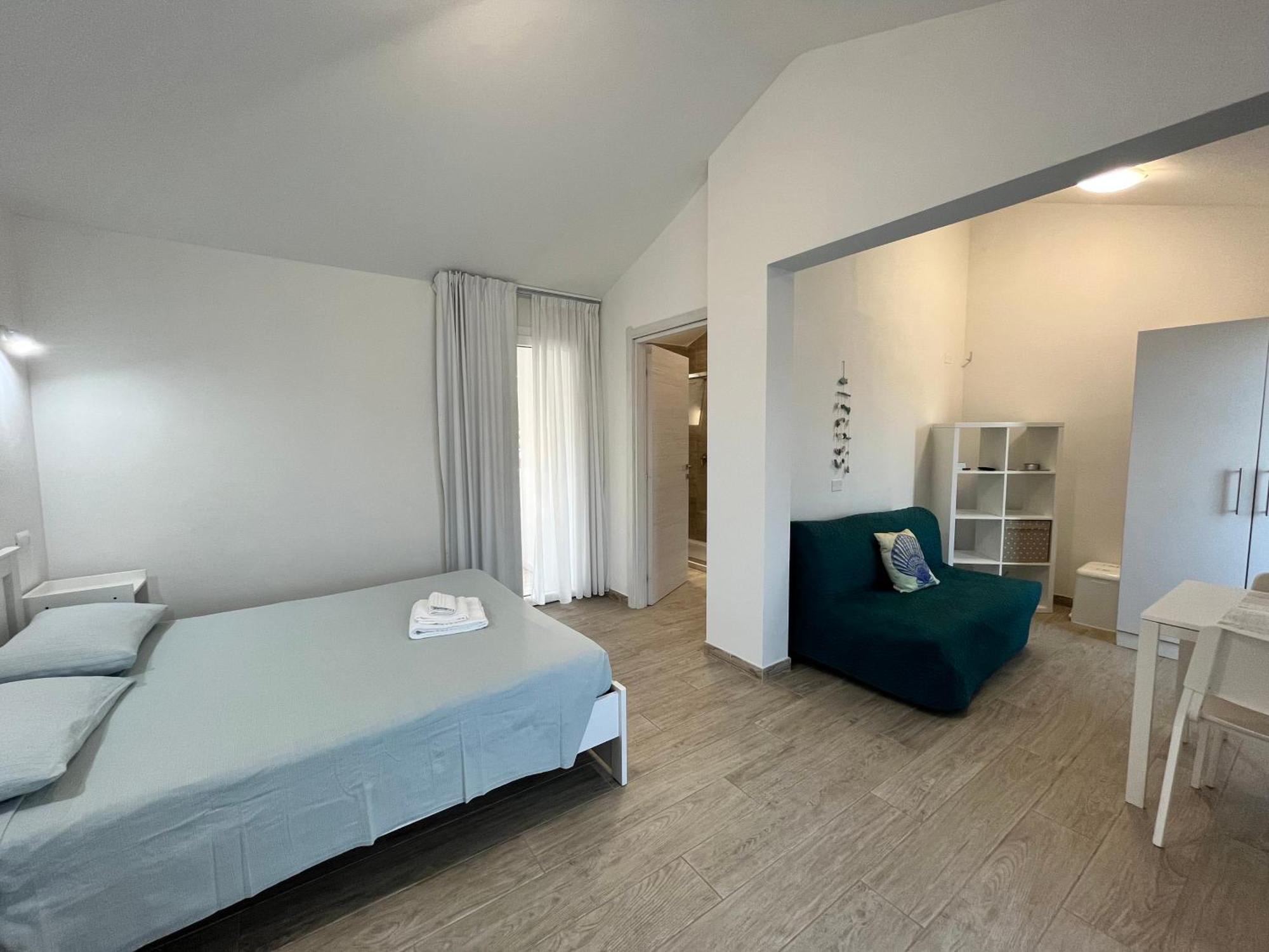 Case Vacanze "Bianco Mare" Porto Pino Luaran gambar