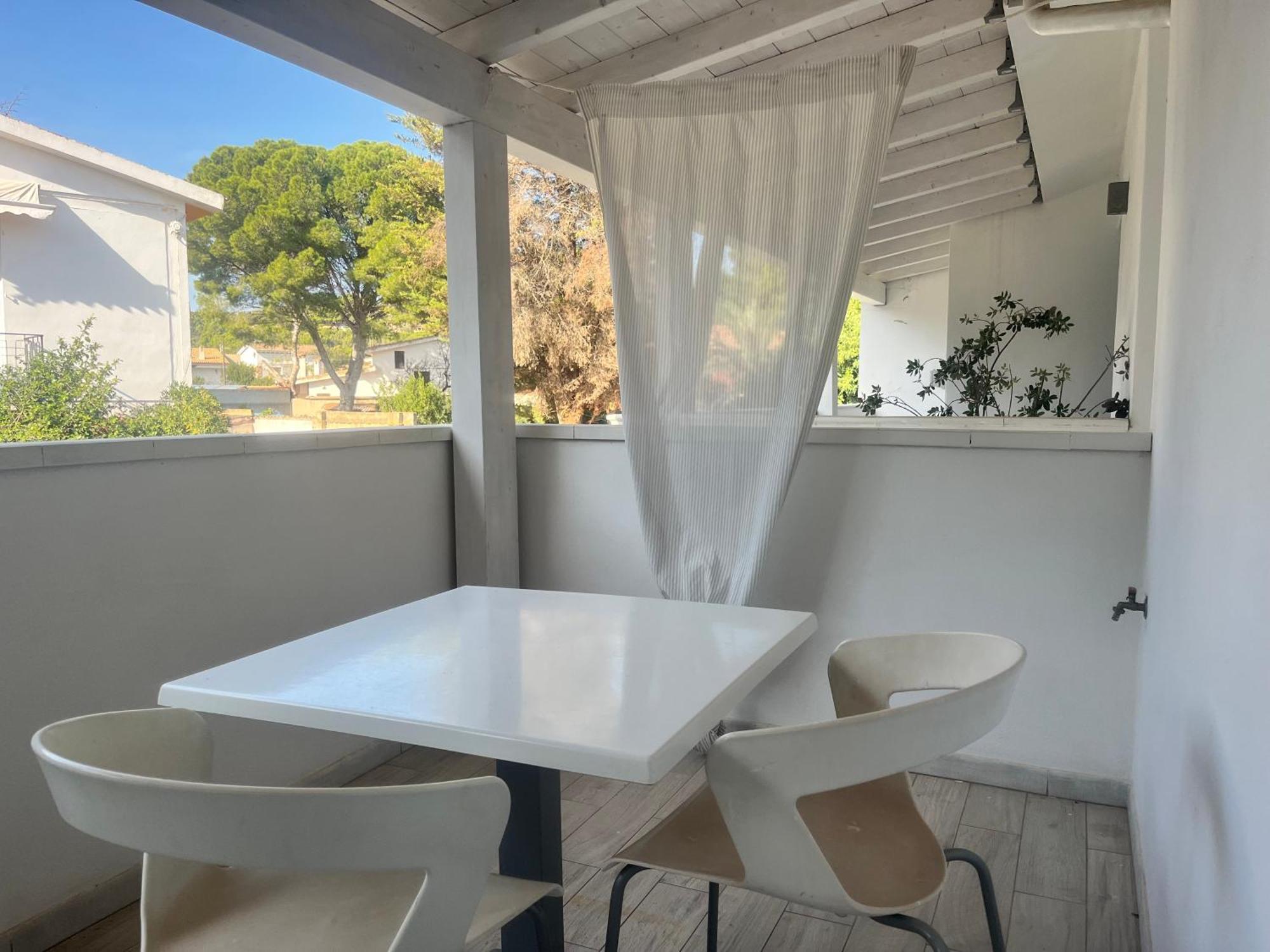 Case Vacanze "Bianco Mare" Porto Pino Luaran gambar