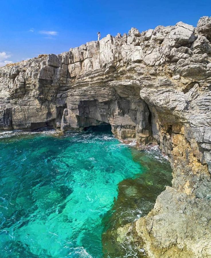 Case Vacanze "Bianco Mare" Porto Pino Luaran gambar